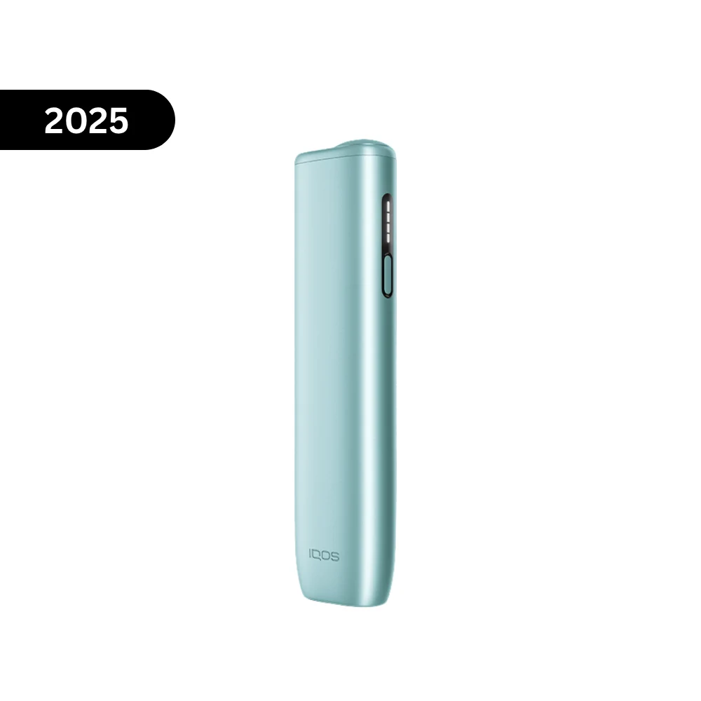 IQOS ILUMA i ONE Turkuaz tütün ısıtma cihazı ve akıllı LED şarj göstergesi